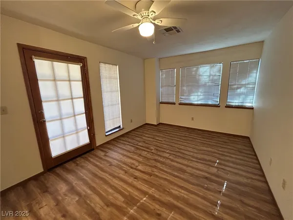 $1,700 | 5915 Laredo Street, Las Vegas, NV 89146