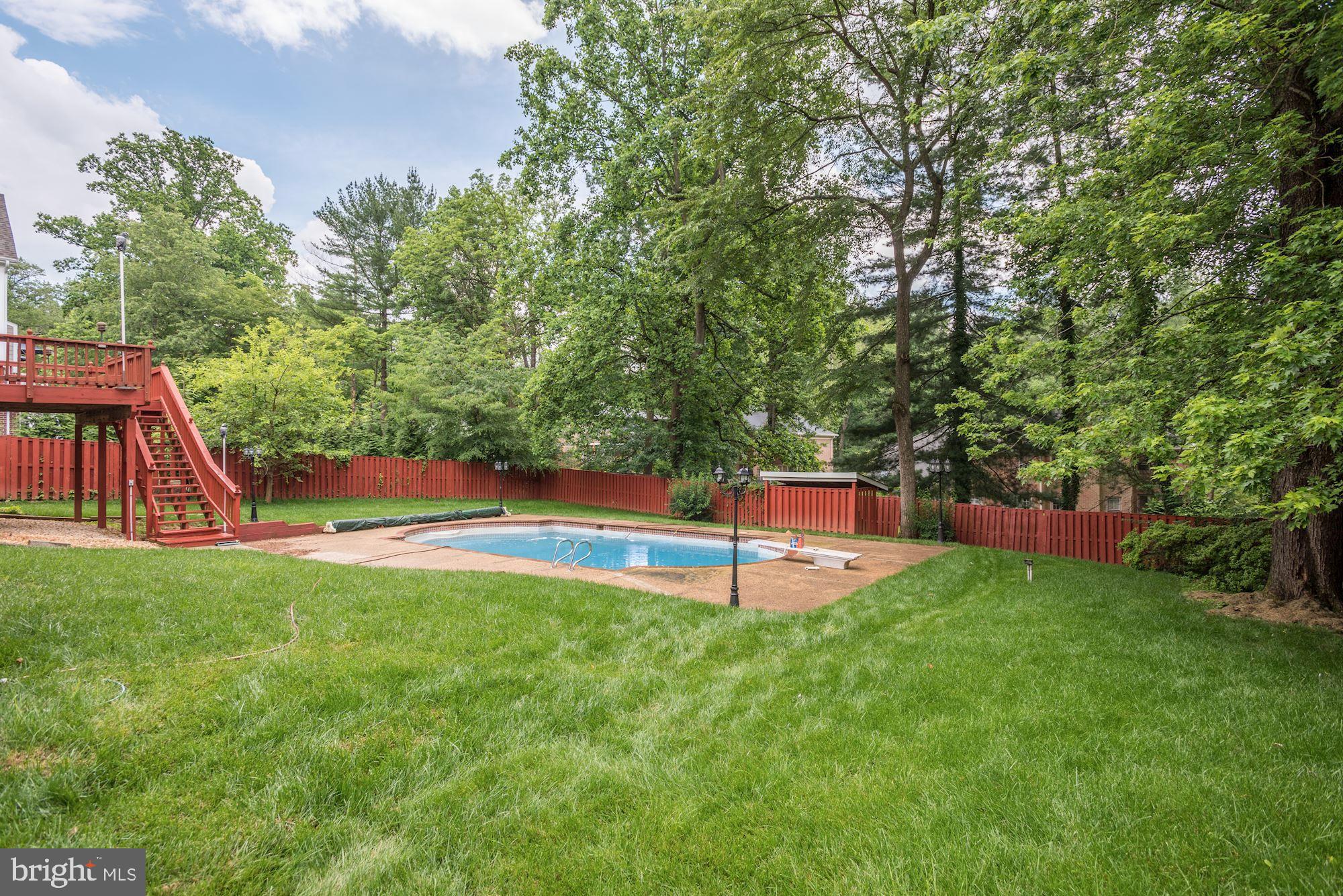 7327 Westerly Lane McLean, VA 22101 - Photo 11 of 35 Gorgeous level lot w/pool, fully fenced (..46 ac)