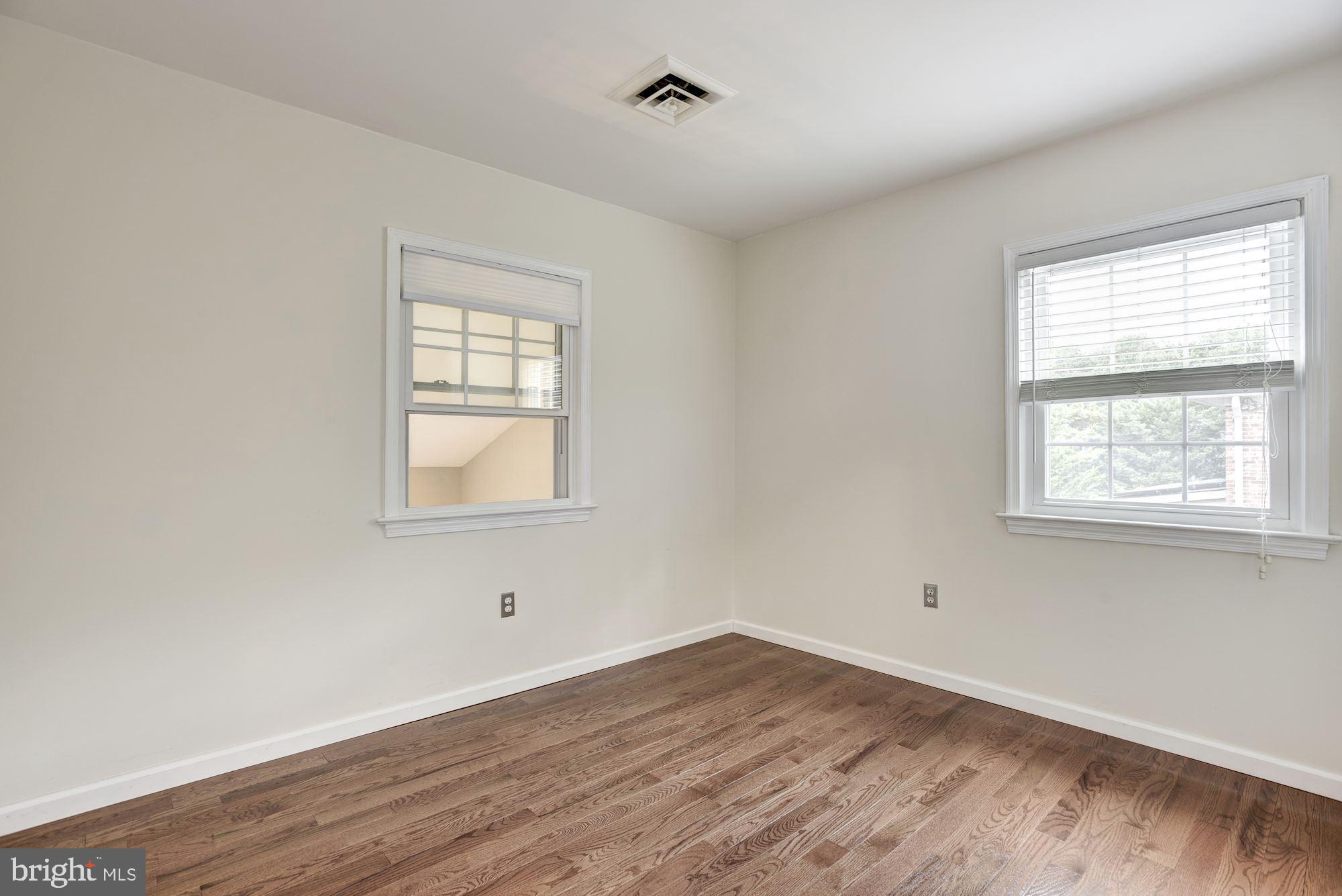 7327 Westerly Lane McLean, VA 22101 - Photo 27 of 35 Fresh and move in ready!