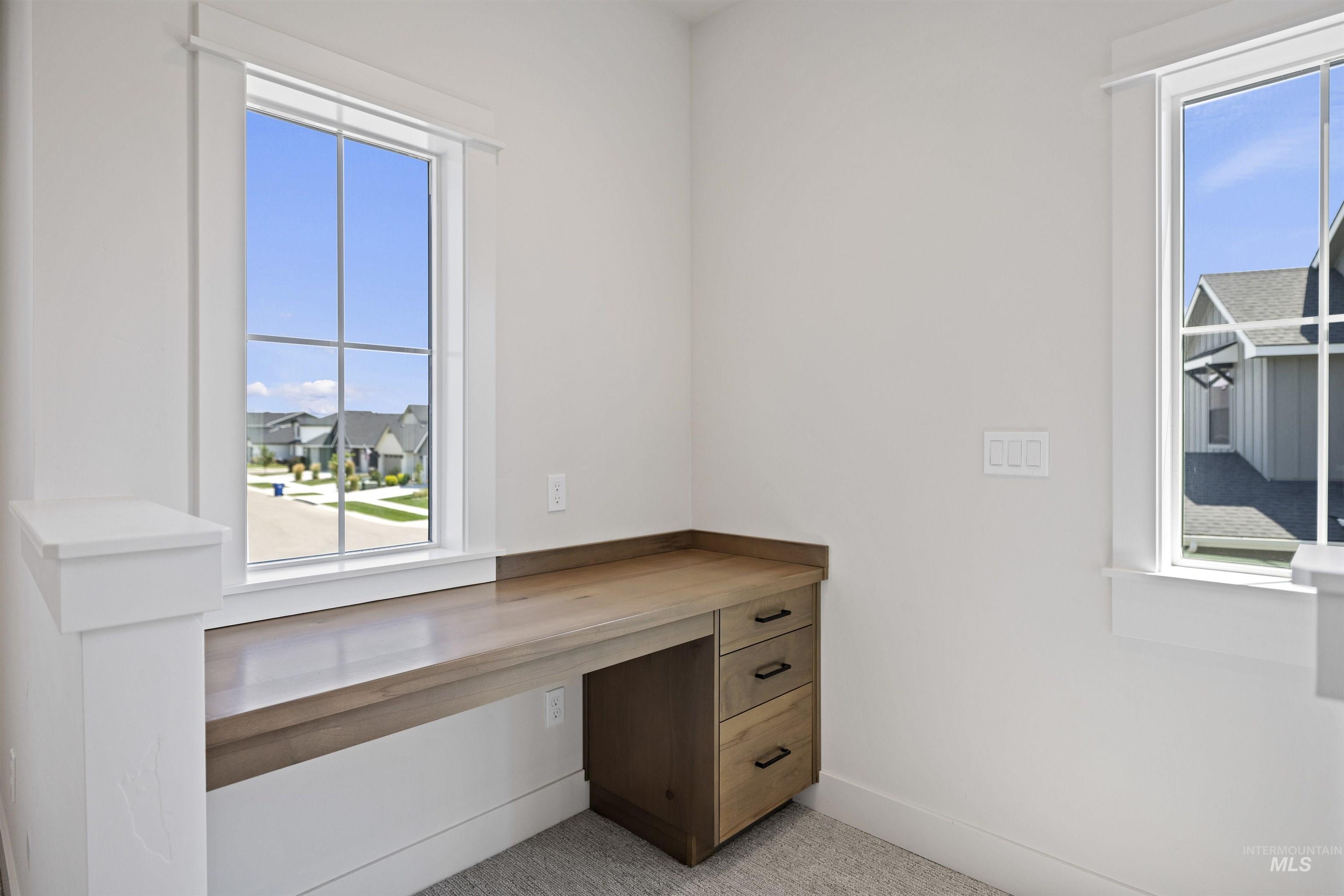 3515 South El Rio Avenue Boise, ID 83709 - Photo 36 of 47 Unfurnished office with healthy amount of natural light