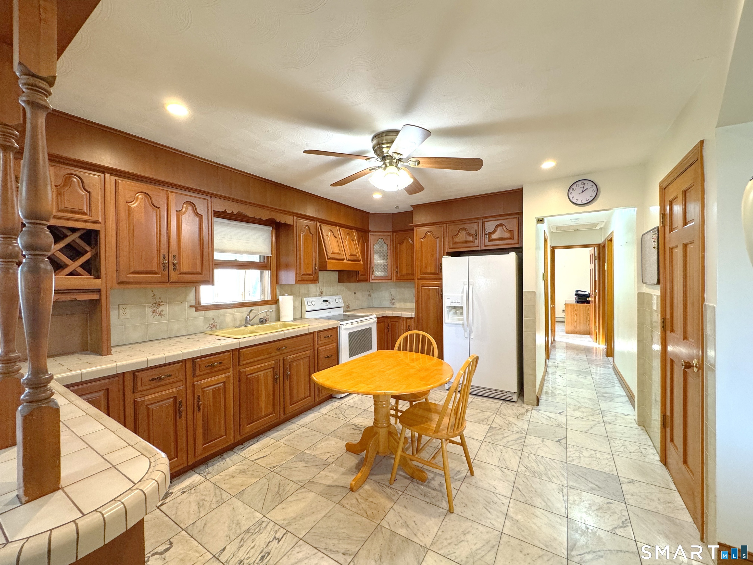 121 Richfield Road Bridgeport, CT 06606 - Photo 20 of 40