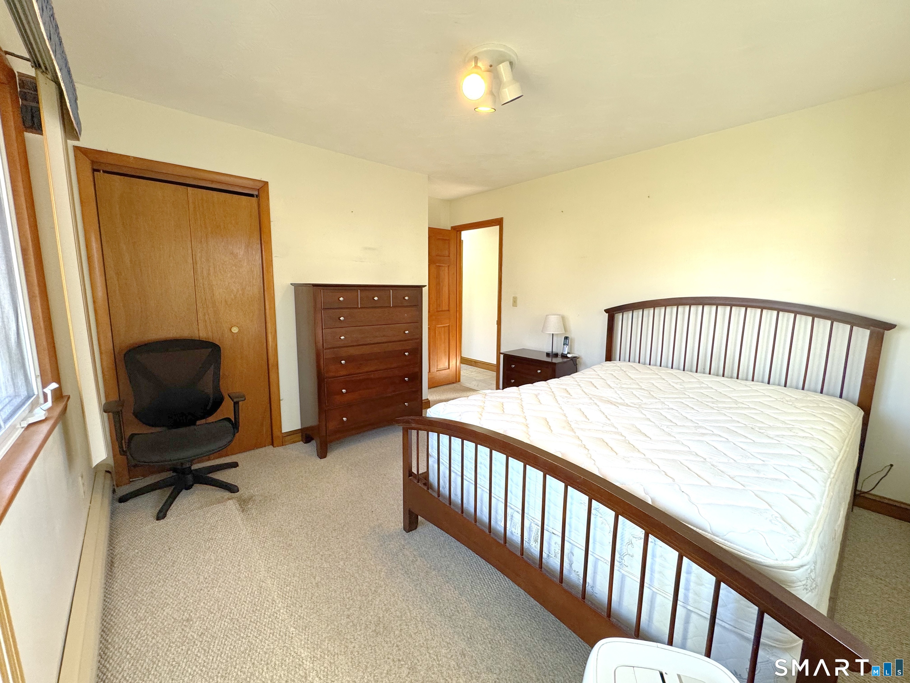 121 Richfield Road Bridgeport, CT 06606 - Photo 26 of 40