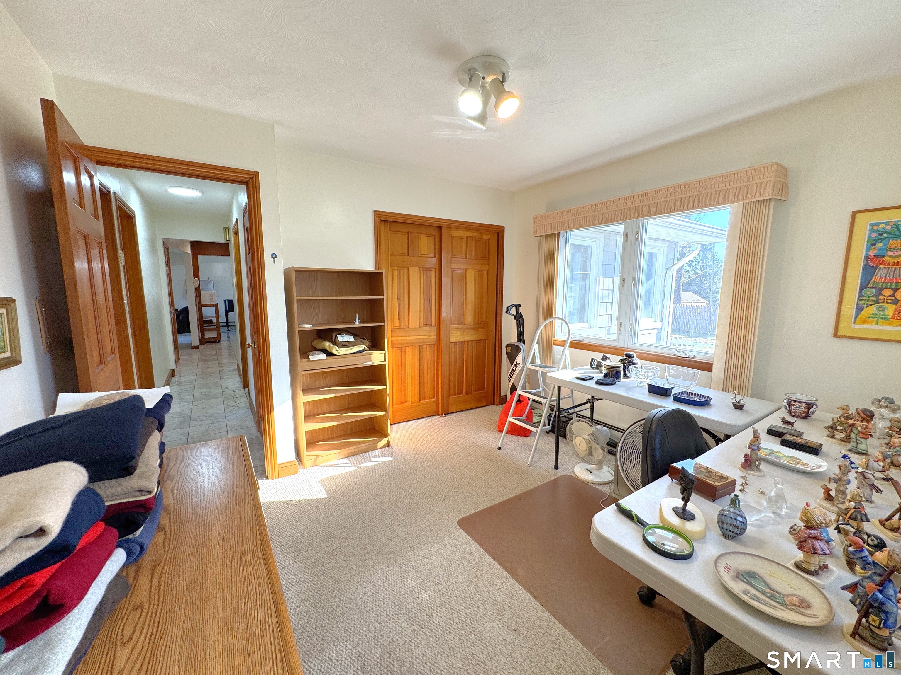 121 Richfield Road Bridgeport, CT 06606 - Photo 28 of 40