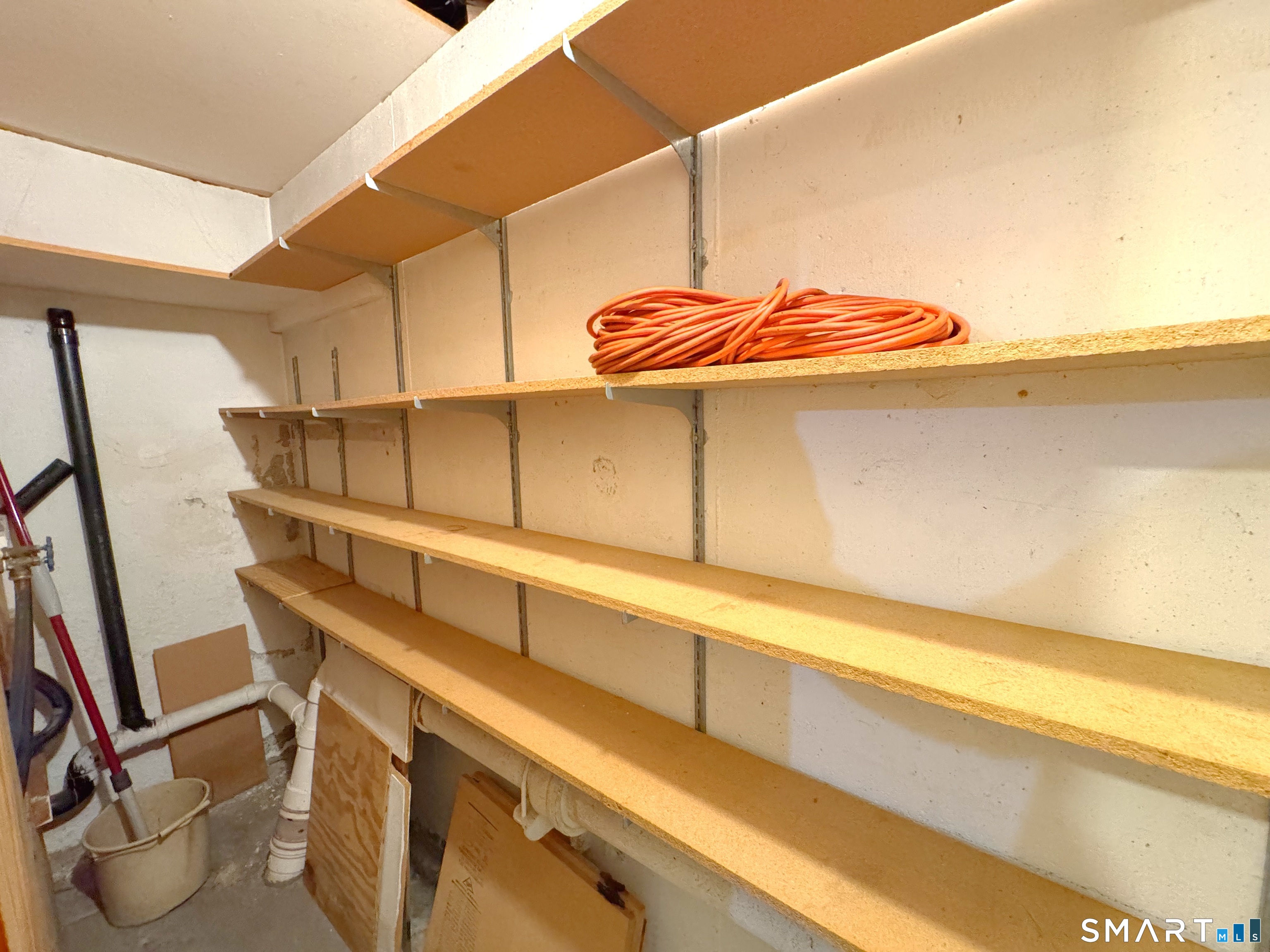 121 Richfield Road Bridgeport, CT 06606 - Photo 40 of 40