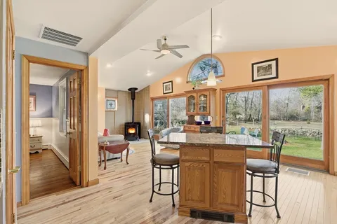 $749,000 | 1282 E Road, Tiverton, RI 02878