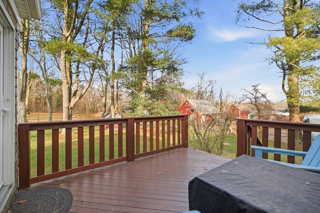 1282 E Road Tiverton, RI 02878 - Photo 18 of 42