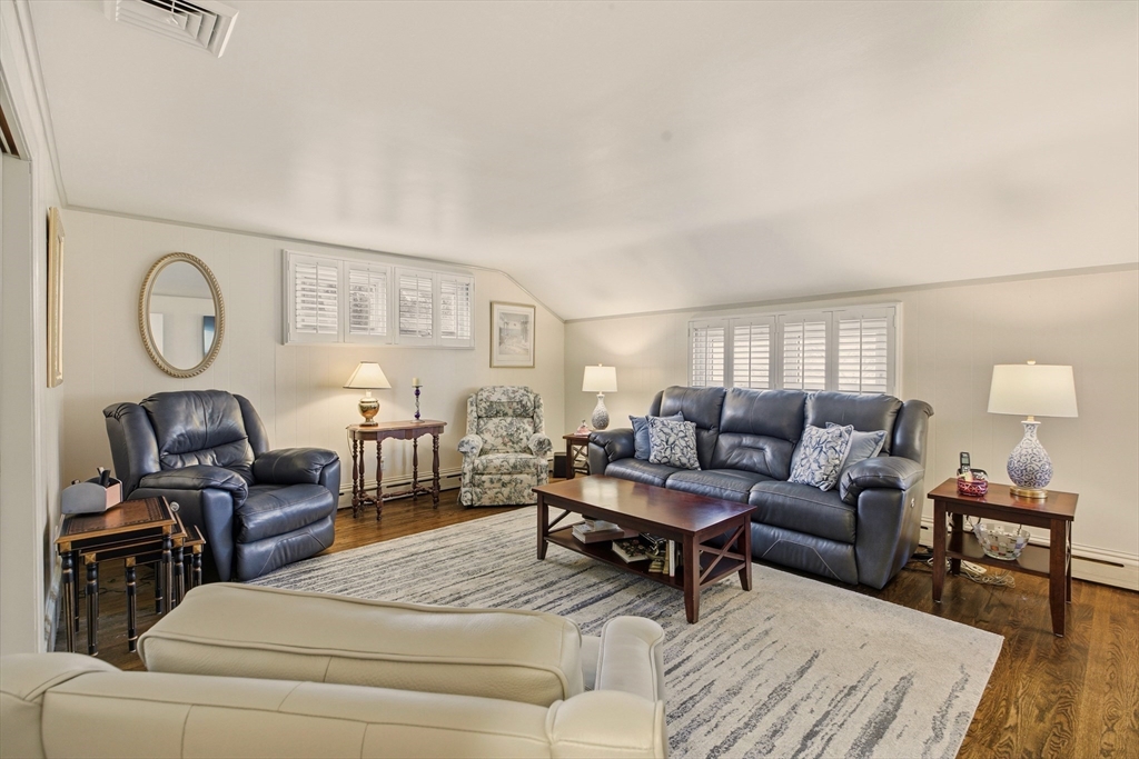 1282 E Road Tiverton, RI 02878 - Photo 22 of 42