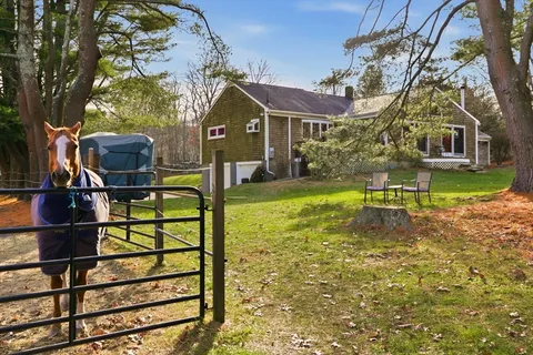 $749,000 | 1282 E Road, Tiverton, RI 02878