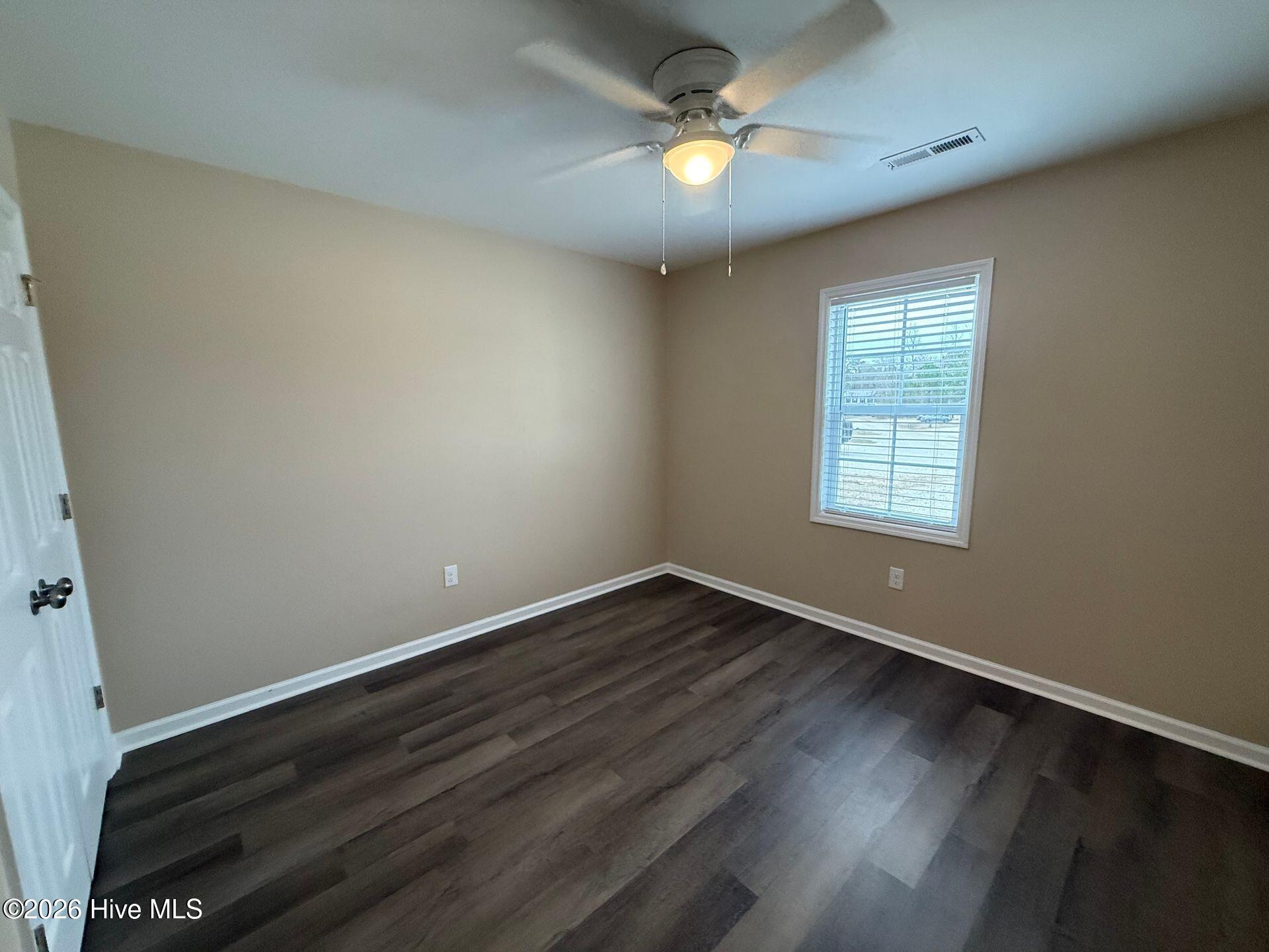 201 Fire Tower Road, Unit 6 Richlands, NC 28574 - Photo 7 of 8 front bedroom