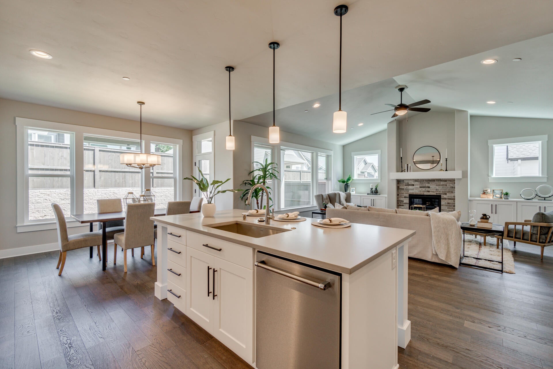 3064 Northwest Hidden Rdg Drive Bend, OR 97703 - Photo 10 of 28 Photos are of like model