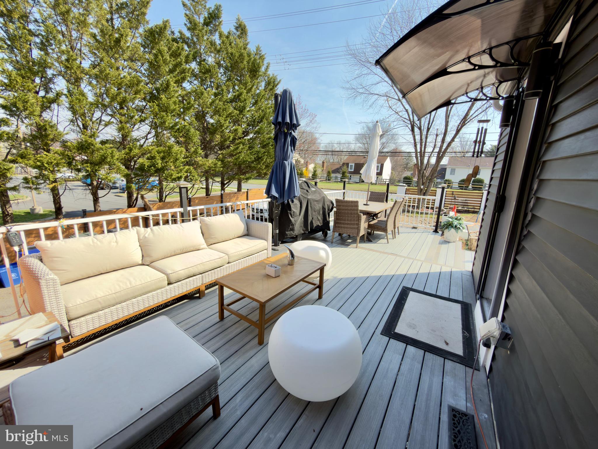 16720 Longdraft Road Gaithersburg, MD 20878 - Photo 27 of 40 Deck