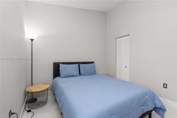 $2,200 | Walnut Creek, Pembroke Pines, FL 33024