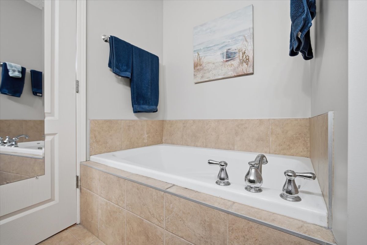 3172 Shepard Road Normal, IL 61761 - Photo 17 of 36