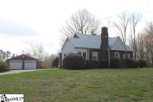 1792 Ireland Road Pickens, SC 29671 - Photo 2 of 33