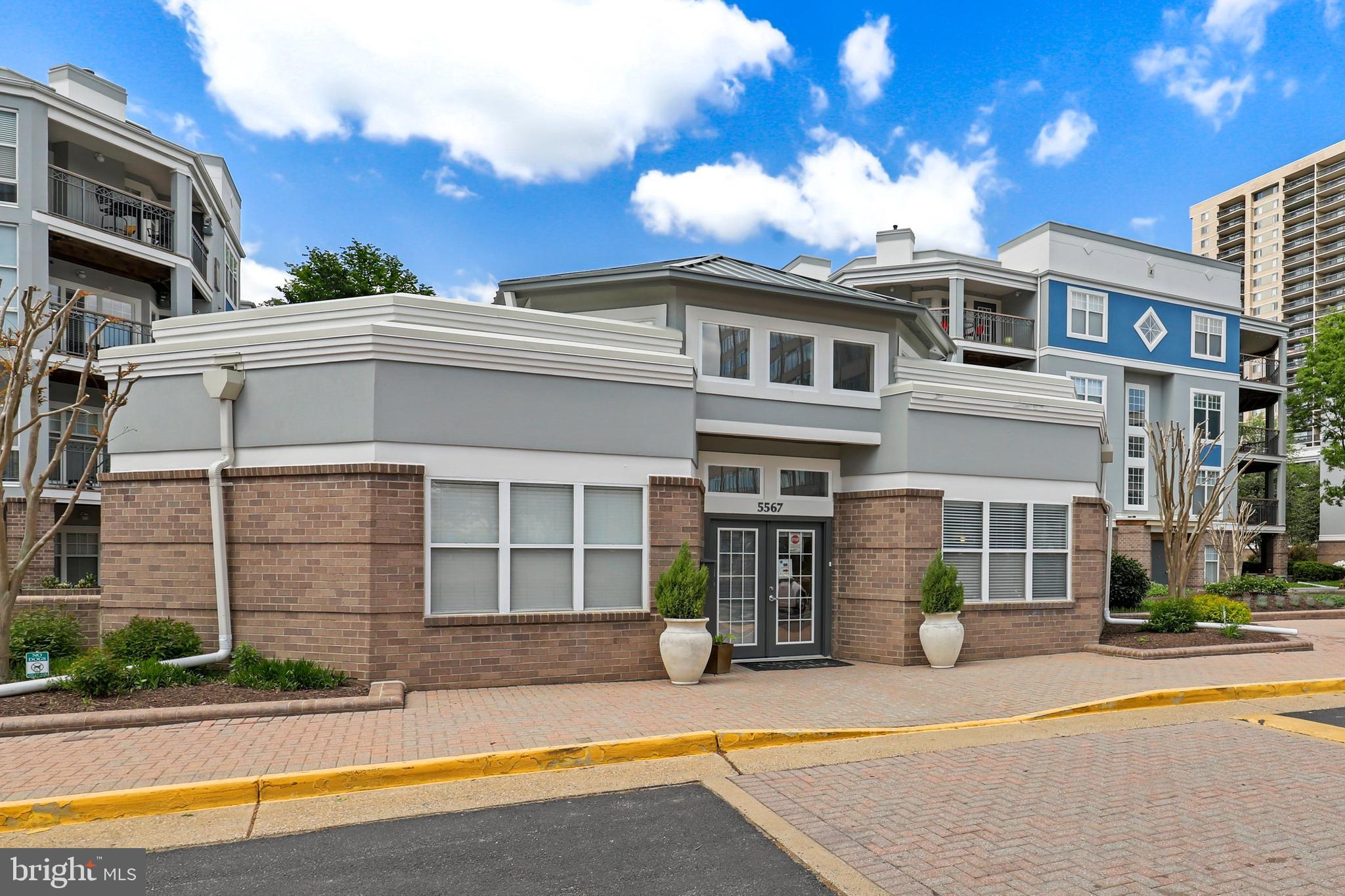 5565 Seminary Road, Unit 216 Falls Church, VA 22041 - Photo 1 of 39