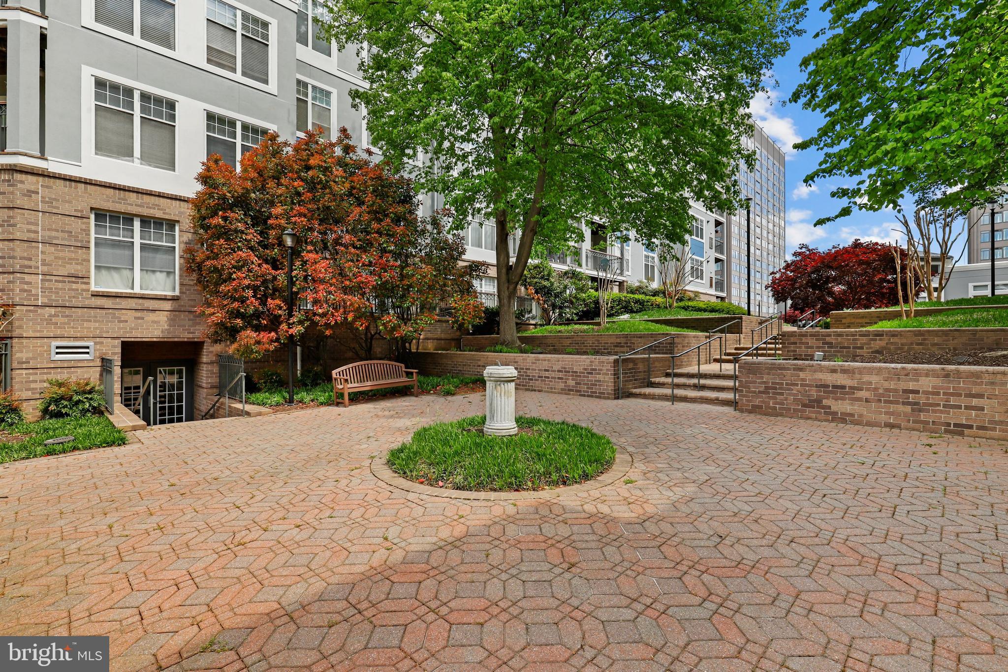 5565 Seminary Road, Unit 216 Falls Church, VA 22041 - Photo 34 of 39