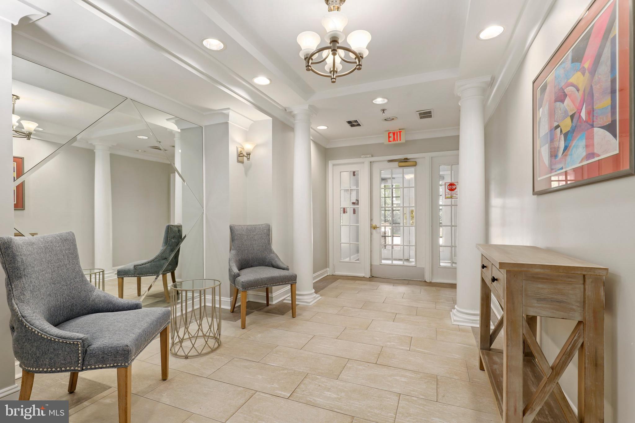 5565 Seminary Road, Unit 216 Falls Church, VA 22041 - Photo 8 of 39