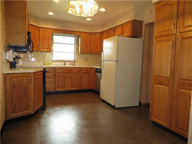 1391 Kenwick Road Columbus, OH 43209 - Photo 8 of 17 Gallery Image 8