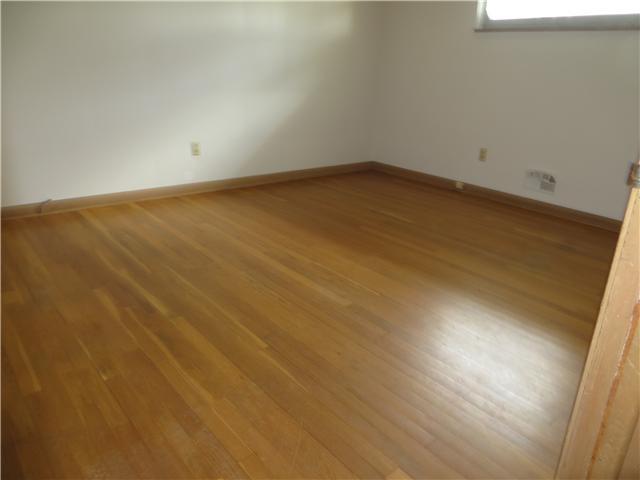 1391 Kenwick Road Columbus, OH 43209 - Photo 10 of 17 Gallery Image 10