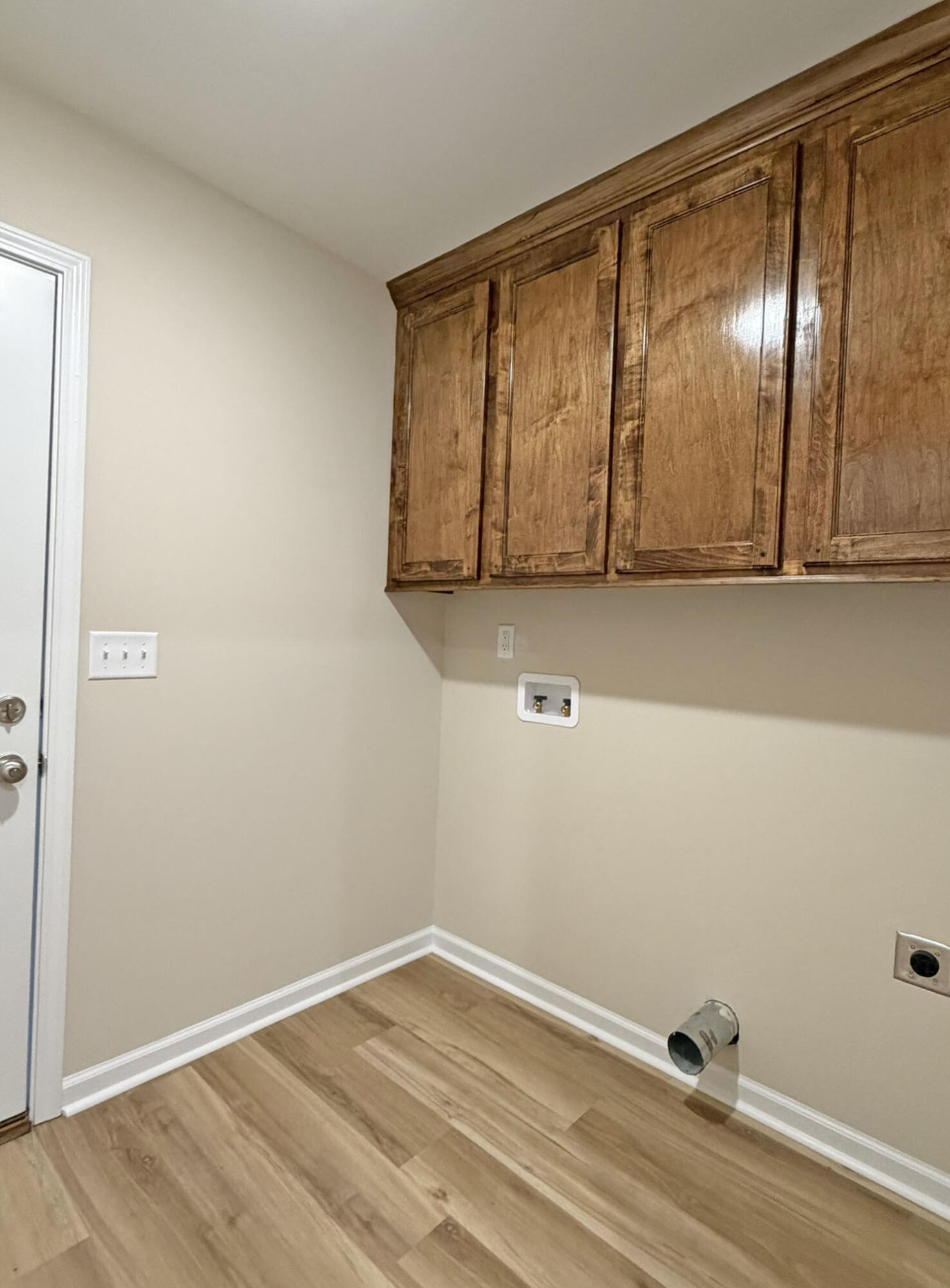 2025 Cains Mill Road Sumter, SC 29154 - Photo 15 of 15 laundry2