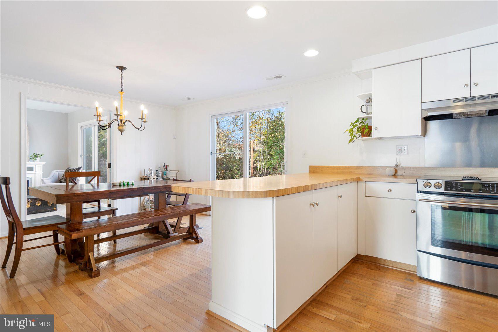 1322 Ava Road Severn, MD 21144 - Photo 12 of 44 Kitchen and Dining