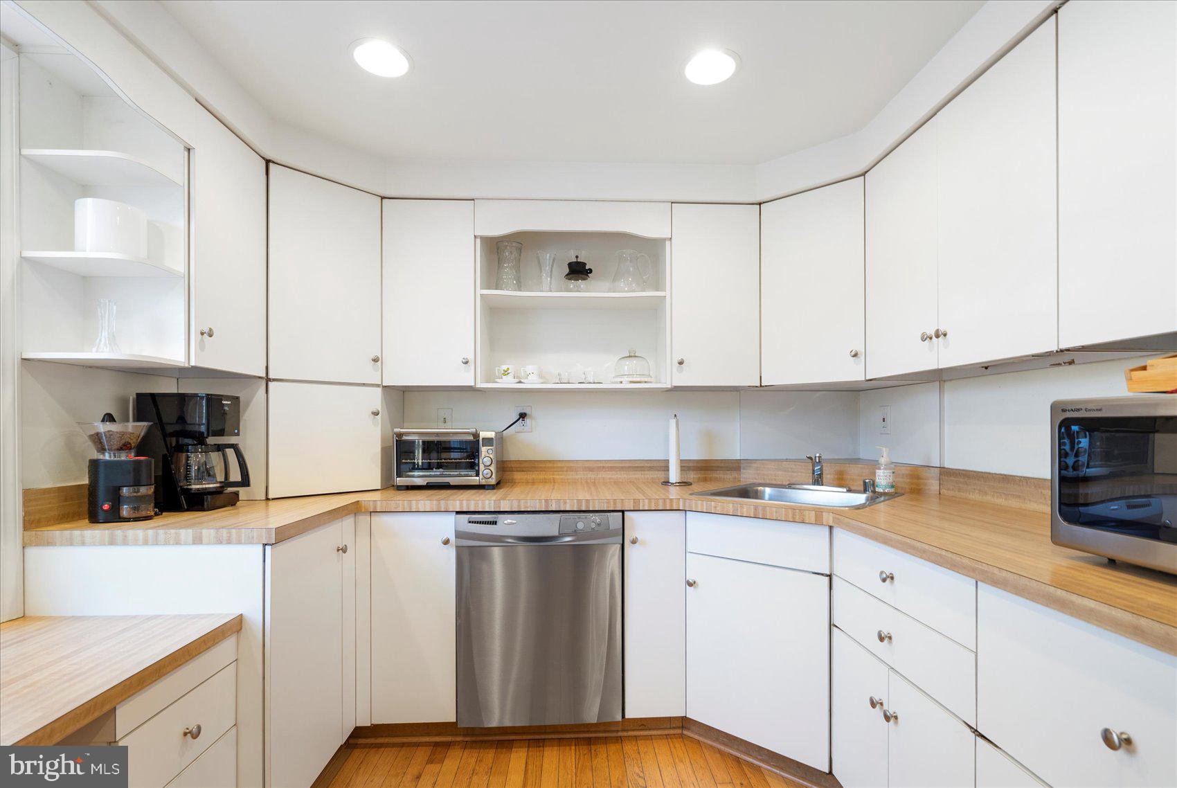 1322 Ava Road Severn, MD 21144 - Photo 14 of 44 Kitchen