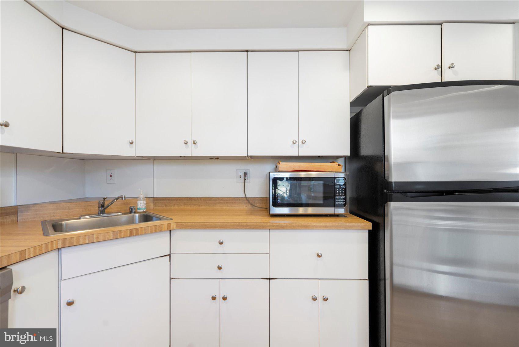 1322 Ava Road Severn, MD 21144 - Photo 16 of 44 Kitchen