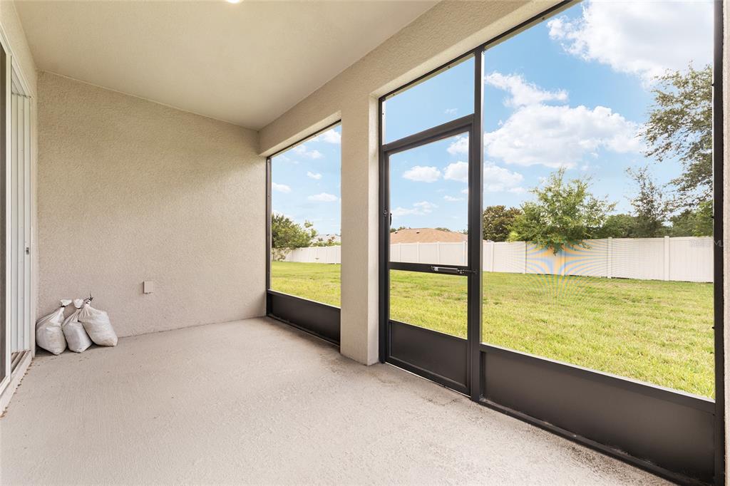 6175 Southwest 88th Loop Ocala, FL 34476 - Photo 47 of 56 a view of an ocean from a balcony