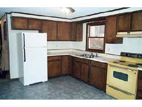 56 George Street Keene, NH 03431 - Photo 3 of 6