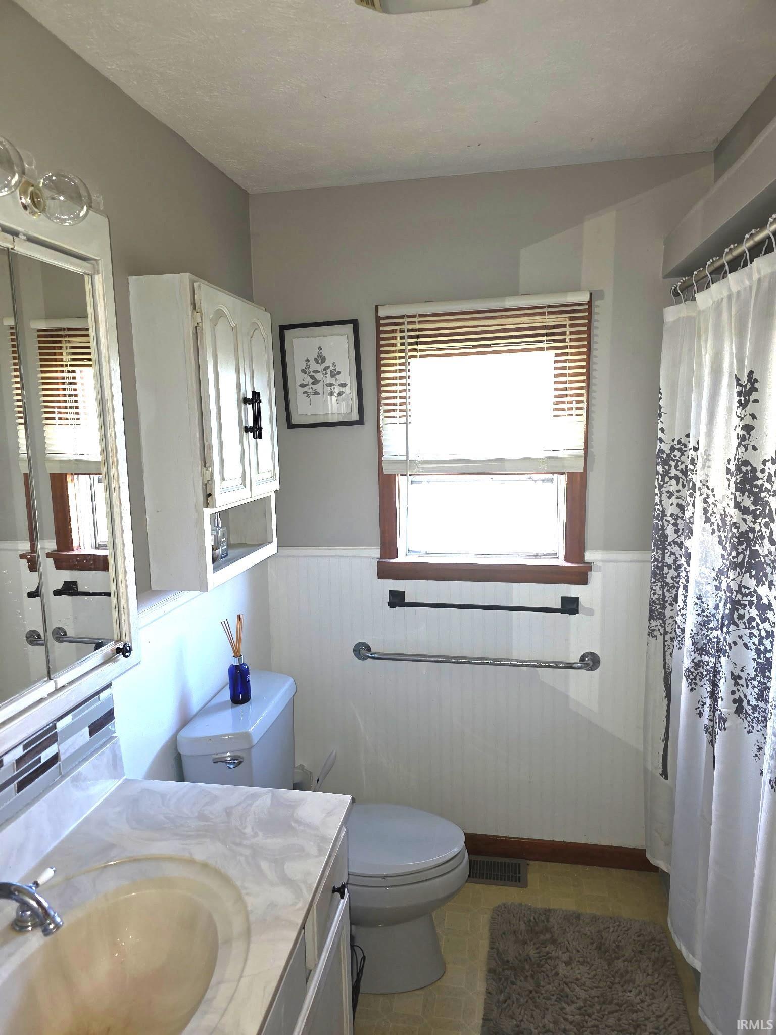 10706 East 1300th Road Wheatfield, IN 46392 - Photo 11 of 17