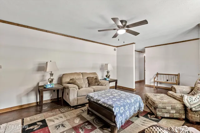 $700,000 | 9438-0 Morgan County Highway, Sunbright, TN 37872