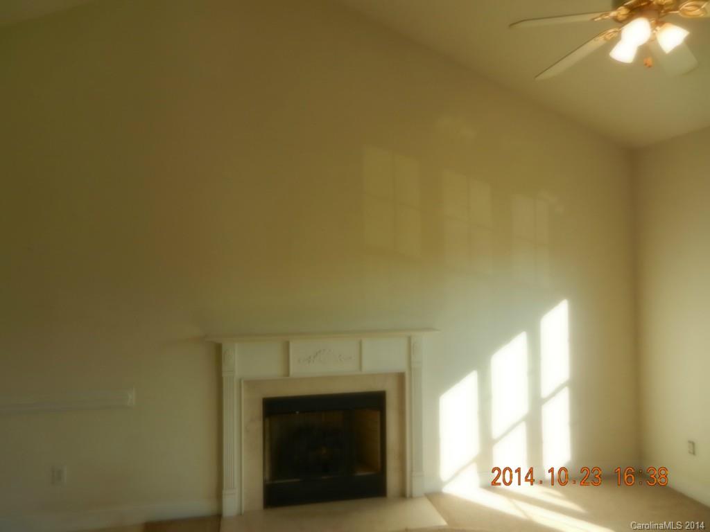 6441 Pence Grove Road Charlotte, NC 28215 - Photo 5 of 24