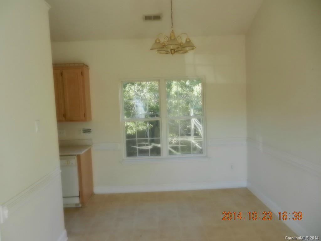 6441 Pence Grove Road Charlotte, NC 28215 - Photo 7 of 24