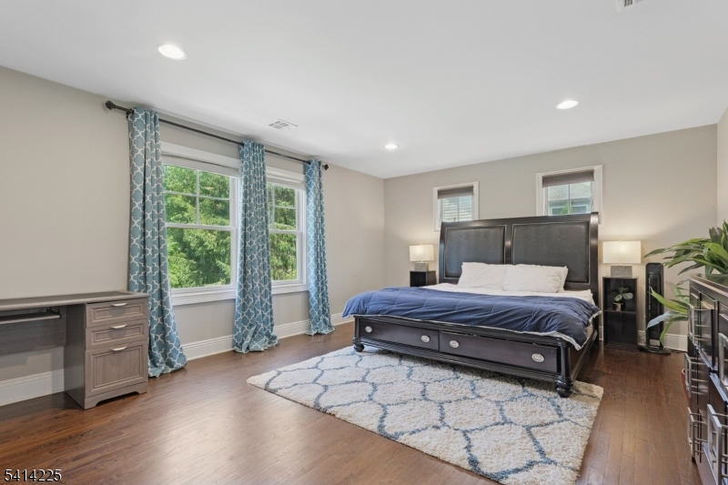 61 Mechanic Street Millburn, NJ 07041 - Photo 20 of 33