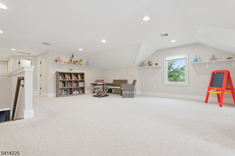61 Mechanic Street Millburn, NJ 07041 - Photo 23 of 33