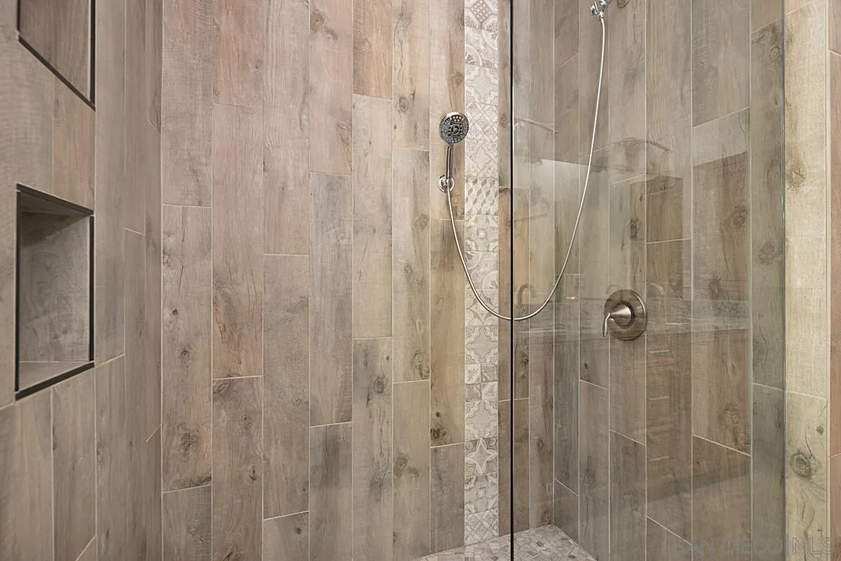 17230 Highway 67 Ramona, CA 92065 - Photo 22 of 37 a bathroom with a shower