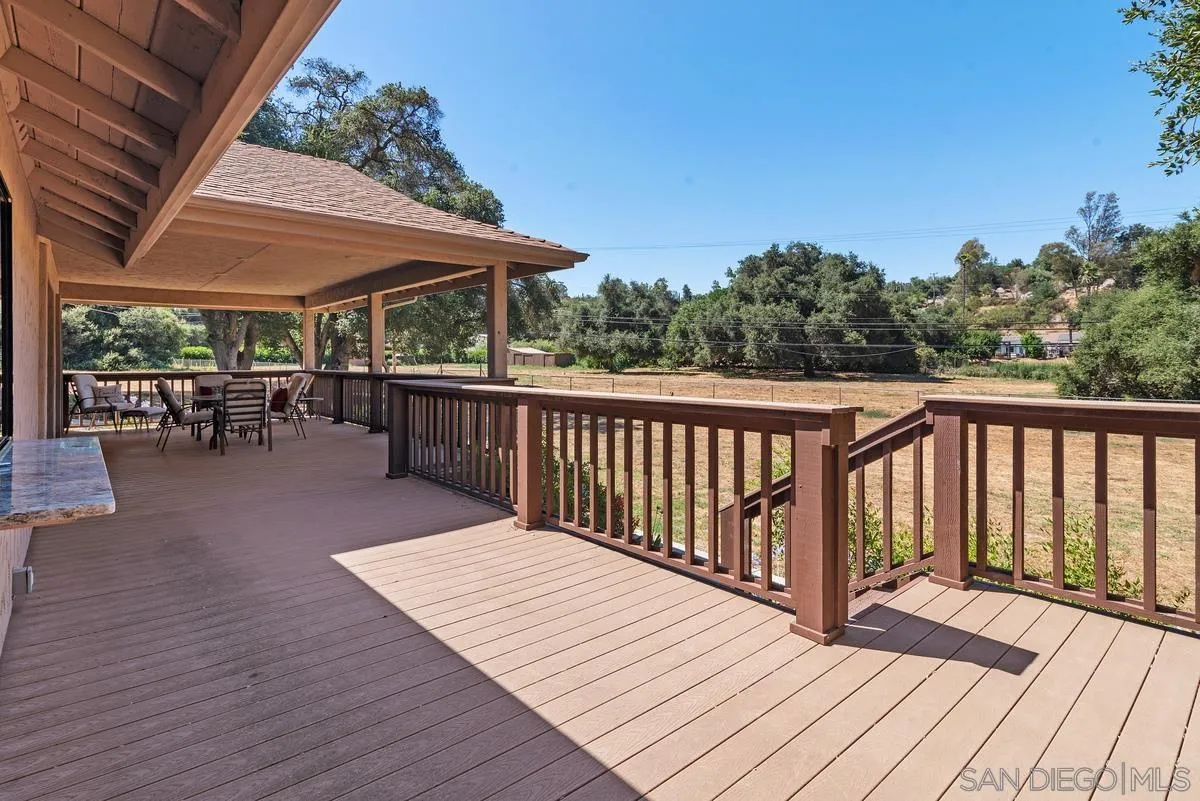 17230 Highway 67 Ramona, CA 92065 - Photo 28 of 37