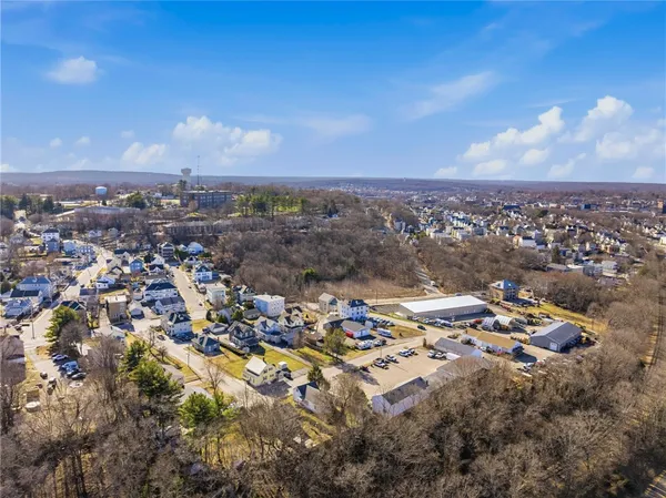 $1,500,000 | 413 Manville Road, Woonsocket, RI 02895