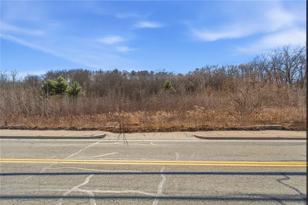 $1,500,000 | 413 Manville Road, Woonsocket, RI 02895