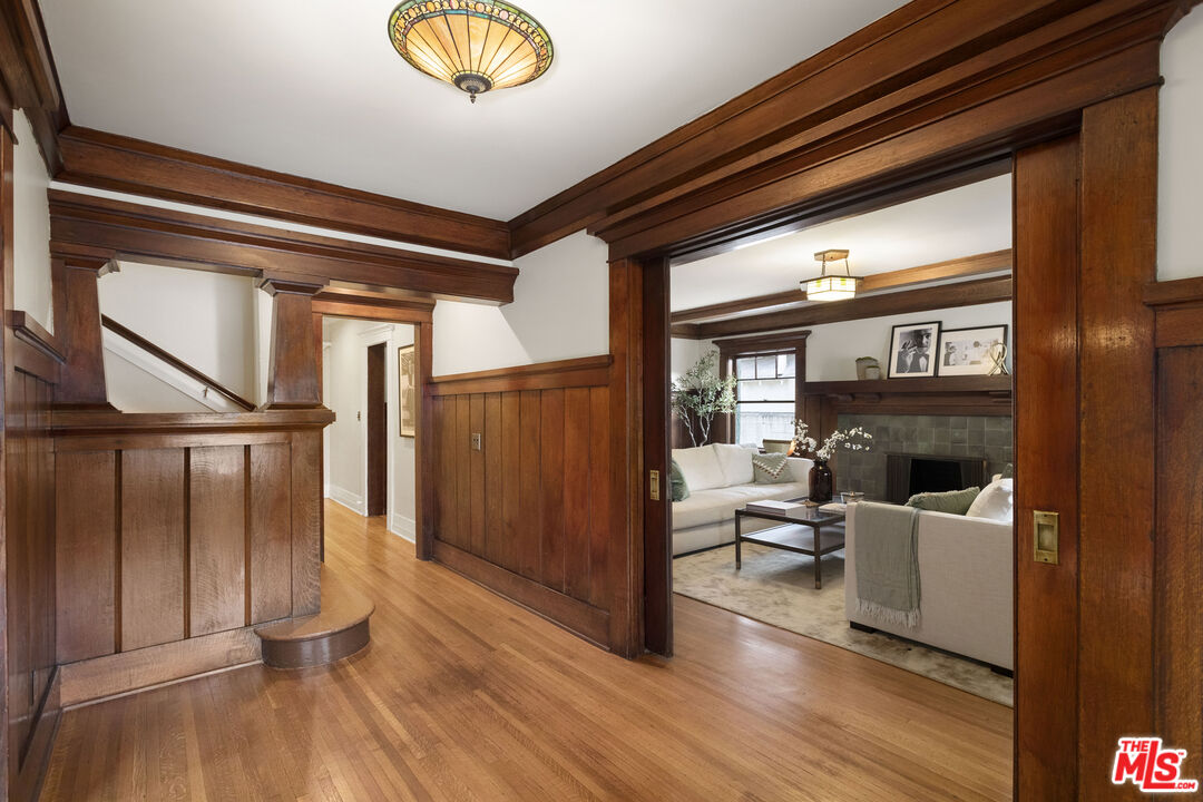 1274 3rd Avenue Los Angeles, CA 90019 - Photo 6 of 69