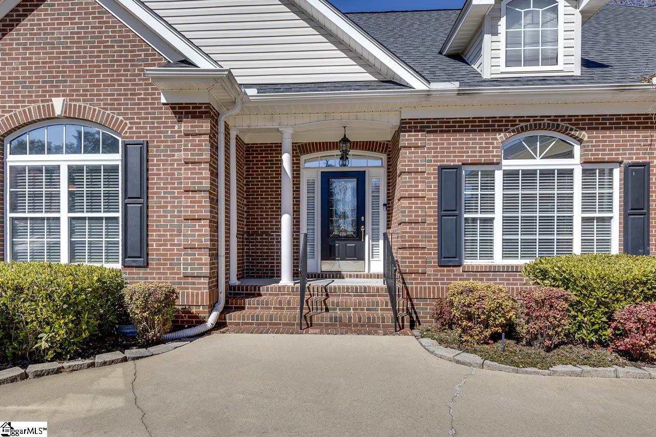 12 Shannon Ridge Court Greenville, SC 29615 - Photo 2 of 50