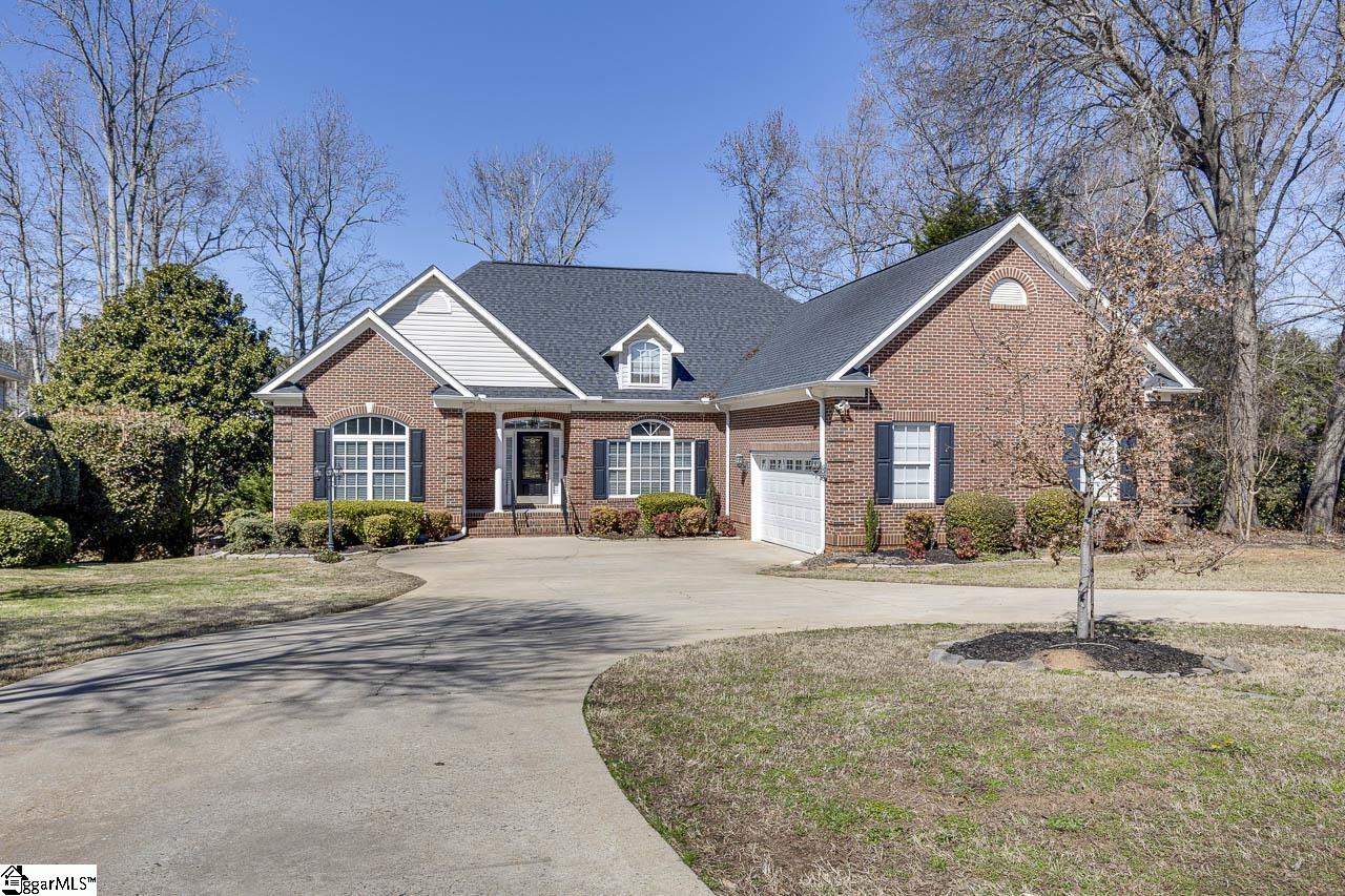 12 Shannon Ridge Court Greenville, SC 29615 - Photo 3 of 50