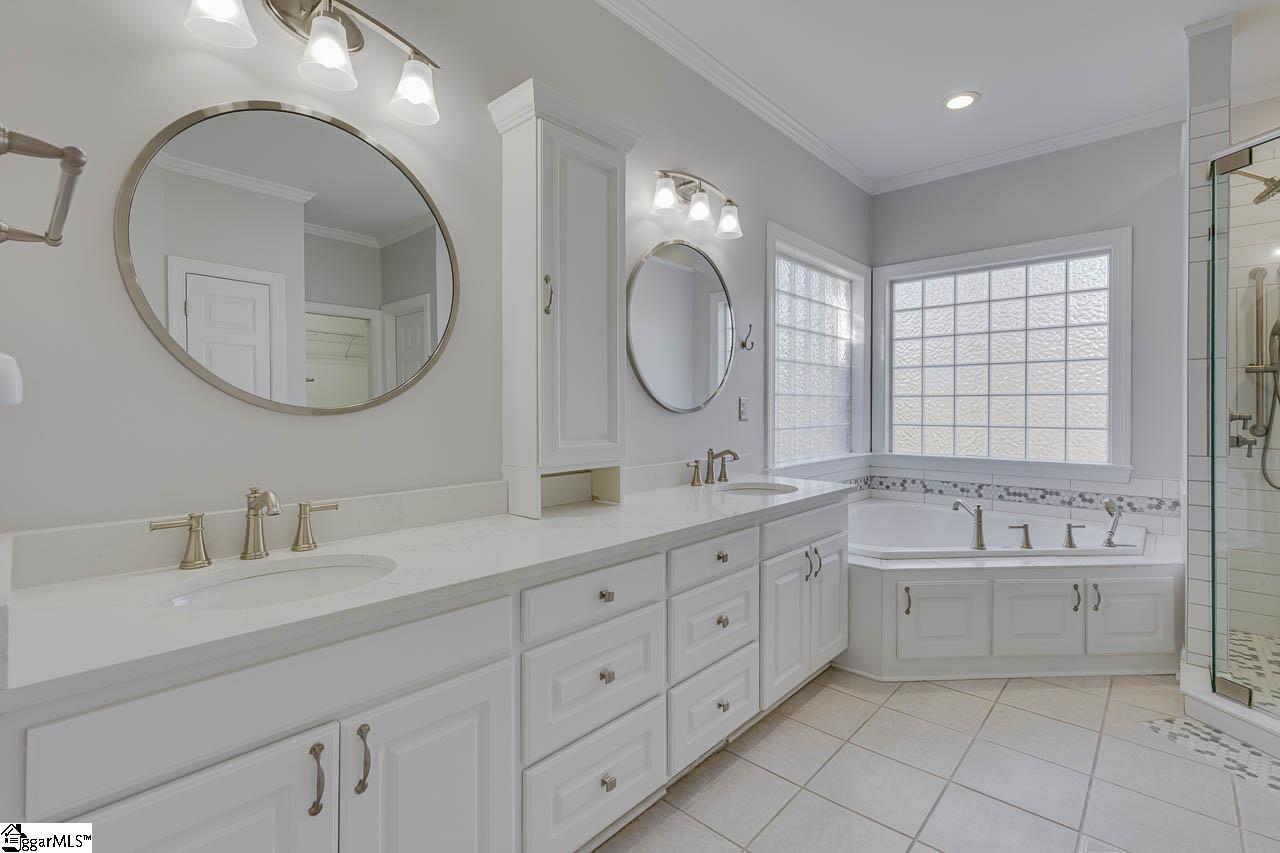 12 Shannon Ridge Court Greenville, SC 29615 - Photo 32 of 50