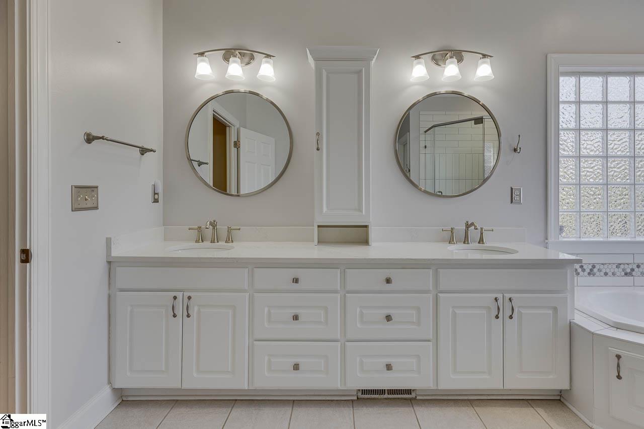 12 Shannon Ridge Court Greenville, SC 29615 - Photo 34 of 50