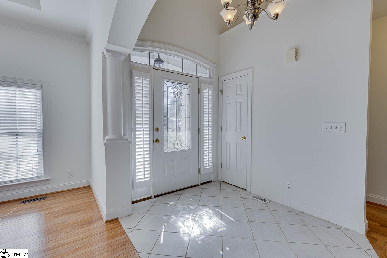 12 Shannon Ridge Court Greenville, SC 29615 - Photo 7 of 50