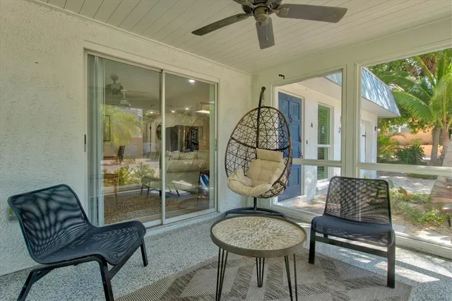 $1,500,000 | 201 72nd Street, Unit A & B, Holmes Beach, FL 34217