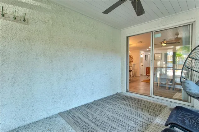 $1,500,000 | 201 72nd Street, Unit A & B, Holmes Beach, FL 34217