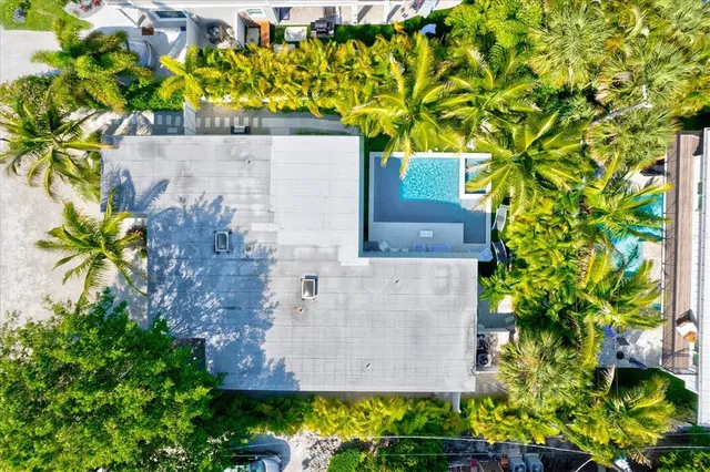 $1,500,000 | 201 72nd Street, Unit A & B, Holmes Beach, FL 34217