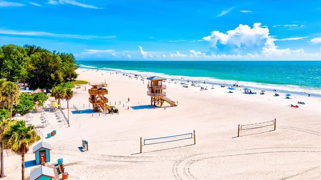 $1,500,000 | 201 72nd Street, Unit A & B, Holmes Beach, FL 34217