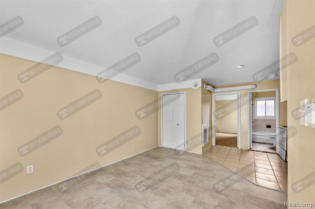 10071 Joy Road, Unit 7 Detroit, MI 48204 - Photo 3 of 12